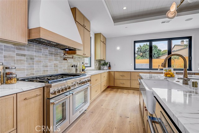 Detail Gallery Image 34 of 75 For 2612 159th St, Redondo Beach,  CA 90278 - 5 Beds | 5/1 Baths