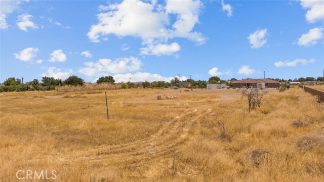 Detail Gallery Image 15 of 60 For 35455 82nd St, Littlerock,  CA 93543 - 5 Beds | 3/1 Baths