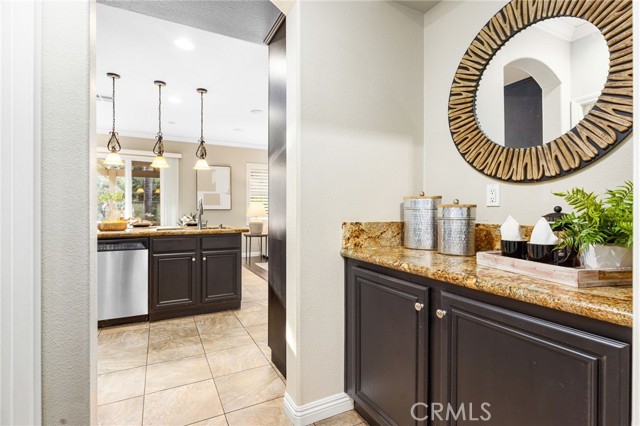 Detail Gallery Image 16 of 59 For 45023 Silver Rose, Temecula,  CA 92592 - 5 Beds | 2/1 Baths
