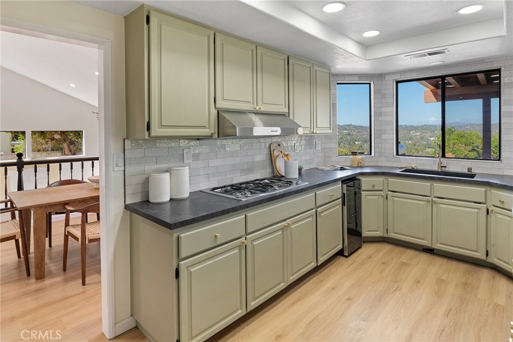 MLS #WS25241279 image #14