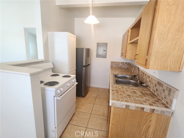 Detail Gallery Image 2 of 6 For 6651 National Park Dr #4,  Twentynine Palms,  CA 92277 - 1 Beds | 1 Baths