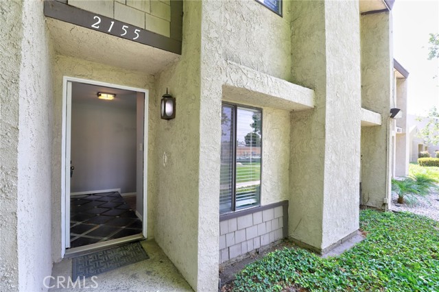 Detail Gallery Image 5 of 28 For 2155 N Fairview St #8,  Santa Ana,  CA 92706 - 3 Beds | 2/1 Baths