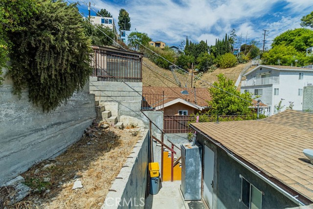 Detail Gallery Image 8 of 13 For 3033 Future Pl, Los Angeles,  CA 90065 - 2 Beds | 1 Baths