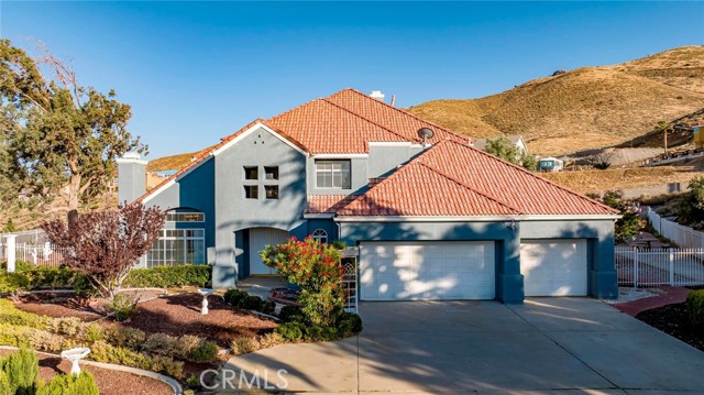 Detail Gallery Image 5 of 58 For 448 Sugar Loaf Dr, Palmdale,  CA 93551 - 4 Beds | 3 Baths