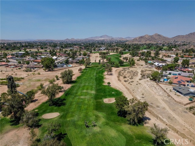 Detail Gallery Image 71 of 73 For 14260 Chinook Rd, Apple Valley,  CA 92307 - 5 Beds | 5/3 Baths