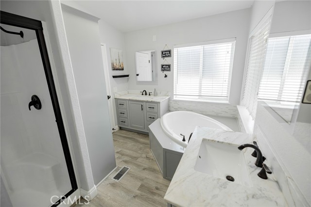 Detail Gallery Image 13 of 23 For 320 N Park Vista St #151,  Anaheim,  CA 92806 - 4 Beds | 2 Baths