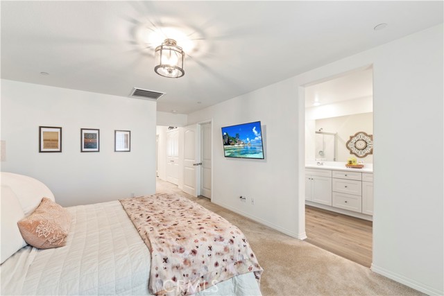 24125 Tuscany Avenue, Murrieta CA: https://media.crmls.org/medias/1a97a092-8f0b-48a7-b78a-3a888279bc16.jpg