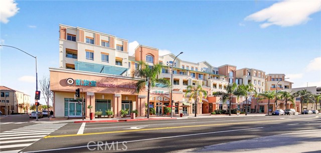 Detail Gallery Image 3 of 17 For 580 W Main St #220,  Alhambra,  CA 91801 - 2 Beds | 2 Baths