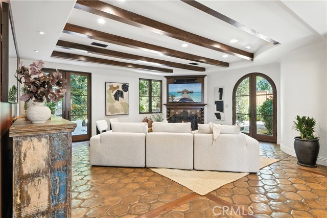 2300 Via Pacheco, Palos Verdes Estates CA: https://media.crmls.org/medias/1a99ddbb-7419-40d3-95a5-3bbc6da348d4.jpg
