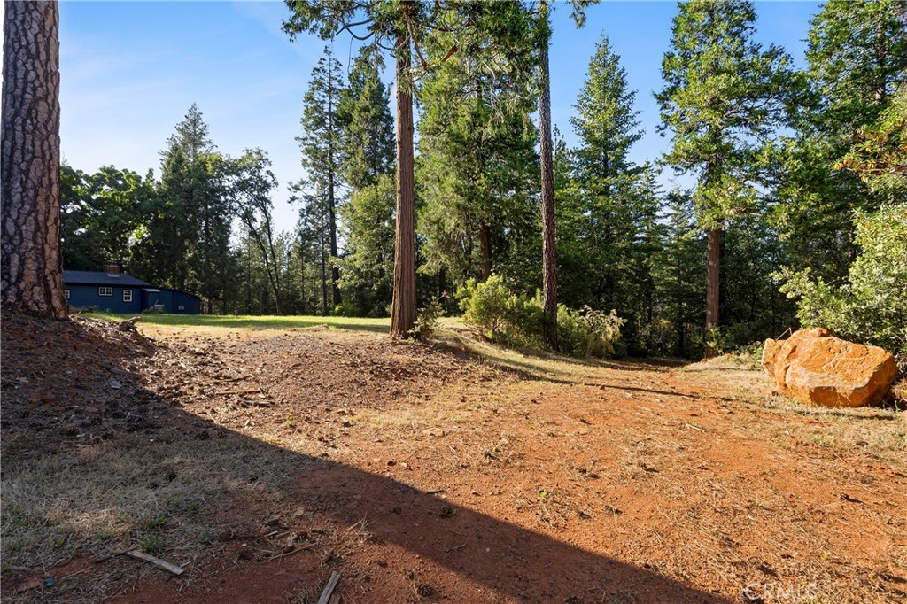 https://media.crmls.org/medias/1a9a53d8-cafb-4e66-8404-5d94642a2fa4.jpg?preset=X-Large