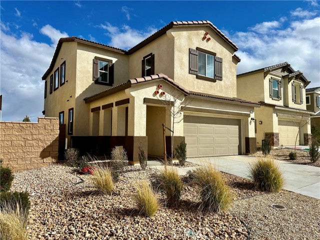 Detail Gallery Image 1 of 1 For 12861 Echo Valley St, Victorville,  CA 92392 - 3 Beds | 2 Baths