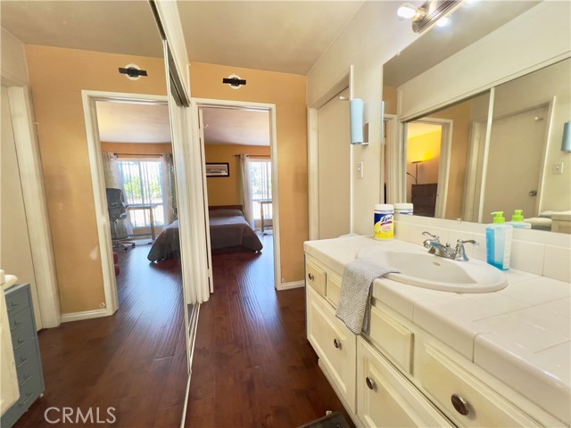 Detail Gallery Image 16 of 28 For 5585 E Pacific Coast #152,  Long Beach,  CA 90804 - 1 Beds | 1 Baths