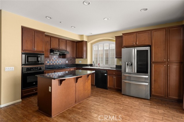 Detail Gallery Image 7 of 32 For 14964 Pepperdine Dr, Fontana,  CA 92336 - 4 Beds | 3 Baths