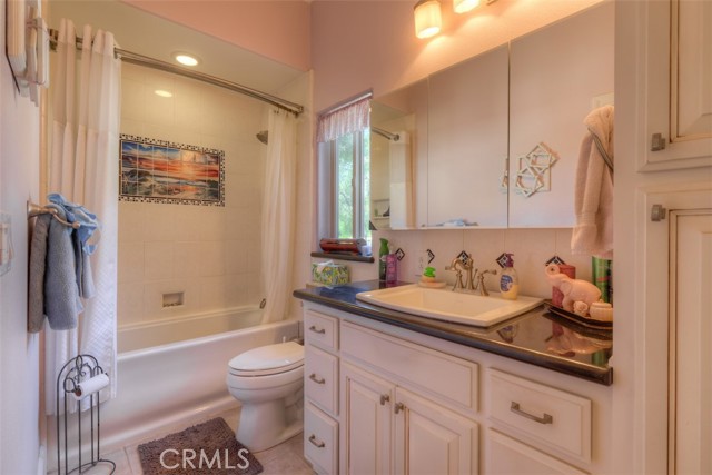 Detail Gallery Image 28 of 68 For 103 Feathervale Dr, Oroville,  CA 95966 - 3 Beds | 2/1 Baths