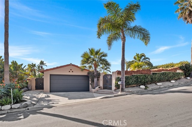 Detail Gallery Image 2 of 67 For 30851 Marilyn Dr, Laguna Beach,  CA 92651 - 3 Beds | 2 Baths