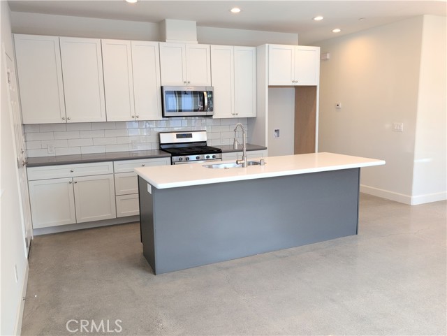 Detail Gallery Image 4 of 12 For 1433 Ronald Way, Oceano,  CA 93445 - – Beds | – Baths