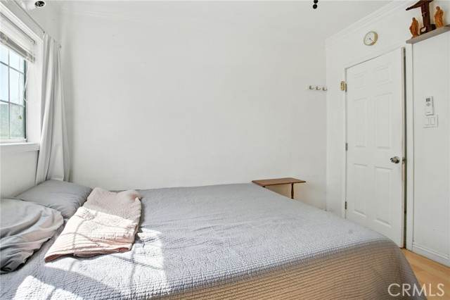 Detail Gallery Image 17 of 39 For 2662 Rich St, Los Angeles,  CA 90039 - 3 Beds | 2 Baths