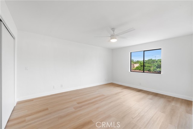 42346 W 47th W Street, Lancaster CA: https://media.crmls.org/medias/1a9f50da-197f-49f6-a1b5-341c2318afb3.jpg