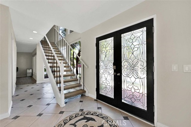 Detail Gallery Image 4 of 45 For 22702 Islamare, Lake Forest,  CA 92630 - 4 Beds | 2/1 Baths