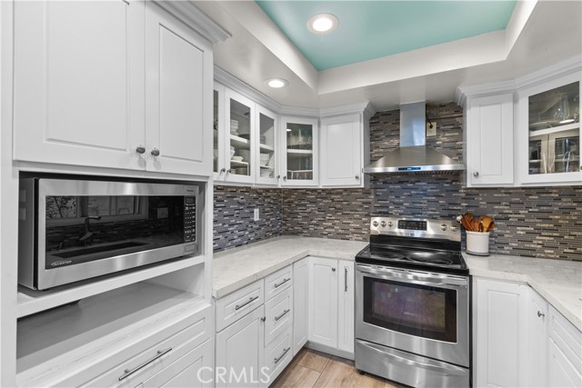 Detail Gallery Image 3 of 35 For 6635 Bridle Cir, Yorba Linda,  CA 92886 - 4 Beds | 2 Baths