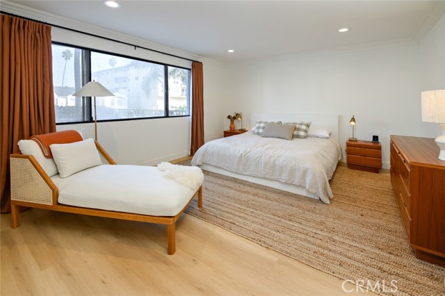 Detail Gallery Image 11 of 28 For 721 Esplanade #301,  Redondo Beach,  CA 90277 - 2 Beds | 2 Baths