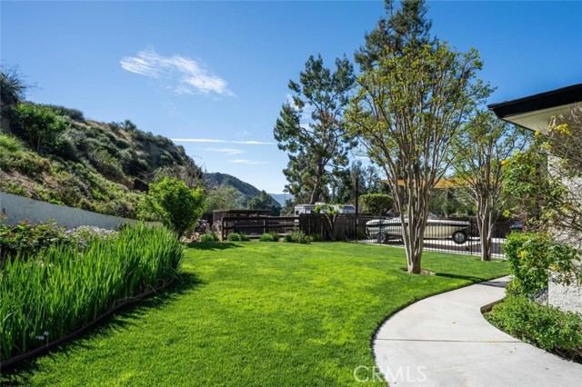 Detail Gallery Image 32 of 56 For 28838 Lincoln, Castaic,  CA 91384 - 3 Beds | 3 Baths