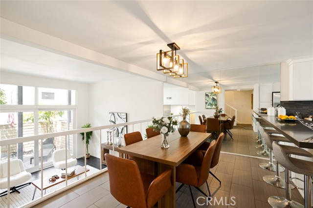 4405 W Sarah Street, Burbank CA: https://media.crmls.org/medias/1aa30643-9704-4860-a9ed-c1d3b99d6a05.jpg