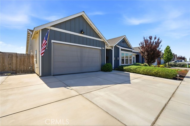 Detail Gallery Image 3 of 52 For 2587 W Heather, Hanford,  CA 93230 - 3 Beds | 2 Baths