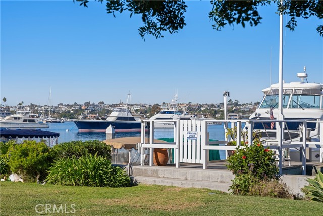 Detail Gallery Image 22 of 23 For 501 W Edgewater Ave, Newport Beach,  CA 92661 - 3 Beds | 3/1 Baths