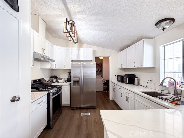 Detail Gallery Image 29 of 62 For 1855 E Riverside #130,  Ontario,  CA 91761 - 4 Beds | 2 Baths