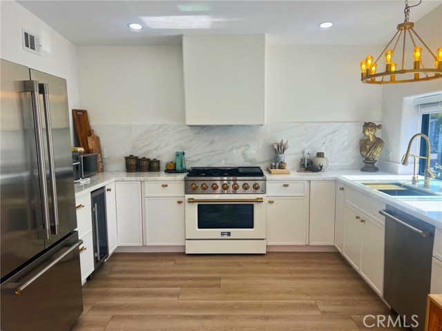 Front Image Thumbnail for CRNP26019007