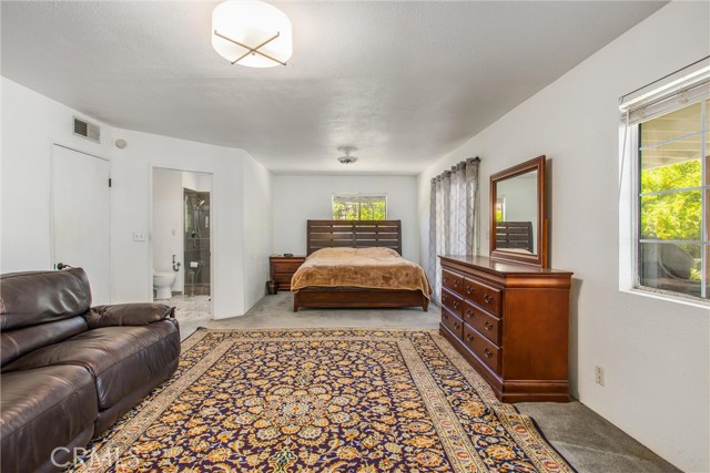 Detail Gallery Image 15 of 46 For 11425 Bryant St, Yucaipa,  CA 92399 - 4 Beds | 4 Baths