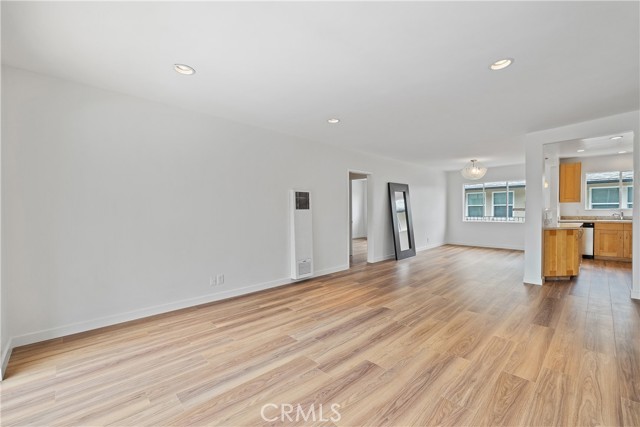 Detail Gallery Image 7 of 34 For 1273 E Appleton St #4,  Long Beach,  CA 90802 - 1 Beds | 1 Baths