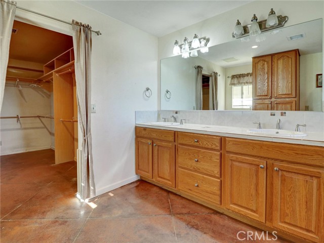 Detail Gallery Image 40 of 75 For 5040 Brisbane Ave, Yucca Valley,  CA 92284 - 3 Beds | 2 Baths