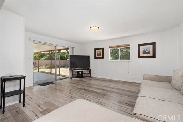 Detail Gallery Image 27 of 33 For 420 E Colorado Ave, Glendora,  CA 91740 - 3 Beds | 2 Baths