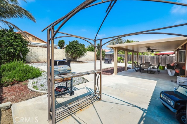 Detail Gallery Image 42 of 74 For 15060 Spring St, Fontana,  CA 92335 - 4 Beds | 2 Baths