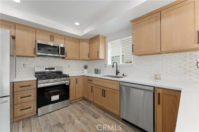 12202 Silva Place, Cerritos CA: https://media.crmls.org/medias/1aa9615f-5d0f-43e1-a8c4-6523b7f70cbd.jpg