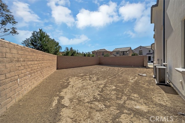 Detail Gallery Image 34 of 40 For 107 Dolcetto, Irvine,  CA 92602 - 4 Beds | 4/1 Baths