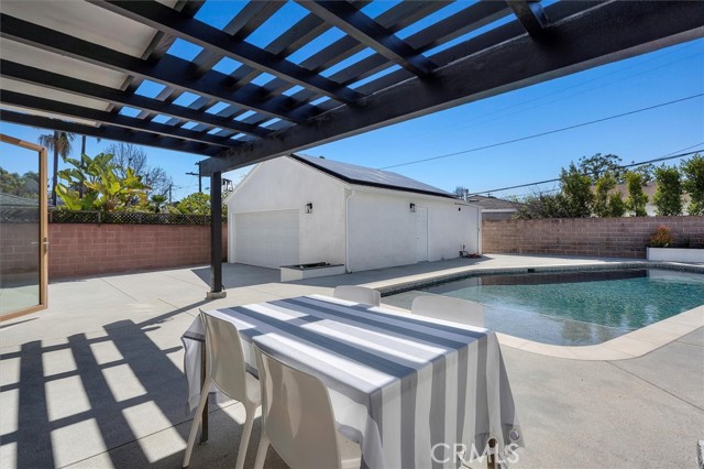 6334 Riggs Place, Los Angeles CA: https://media.crmls.org/medias/1aaabb85-b0dd-4d42-a2ae-9d07ed08c28a.jpg