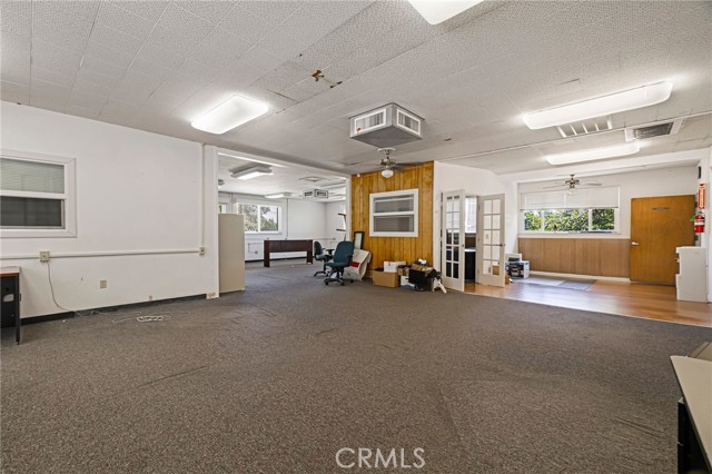Image 7 of 43 For 420 Laurel Street