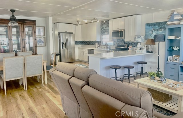 Front Image Thumbnail for CRNP26167206