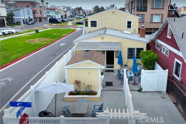Detail Gallery Image 3 of 58 For 17125 4th St, Sunset Beach,  CA 90742 - – Beds | – Baths