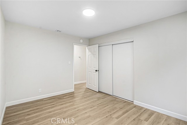 Detail Gallery Image 12 of 19 For 2571 12th St, Riverside,  CA 92507 - 4 Beds | 2 Baths