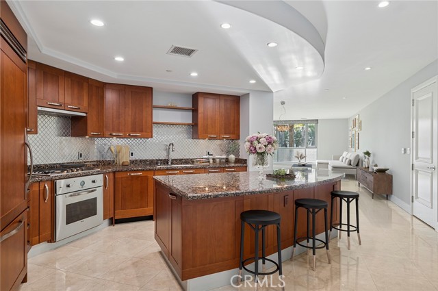 Detail Gallery Image 5 of 39 For 5047 Scholarship, Irvine,  CA 92612 - 1 Beds | 1/1 Baths