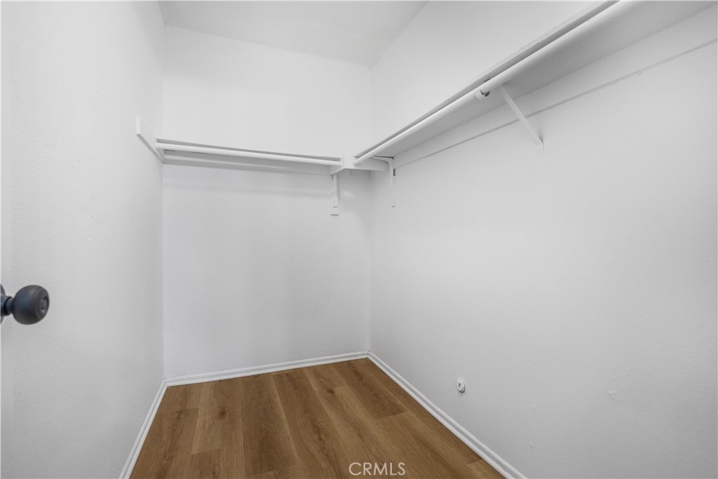 https://media.crmls.org/medias/1aafc3cd-266e-4547-ba0c-d90ae0ea7865.jpg?preset=X-Large