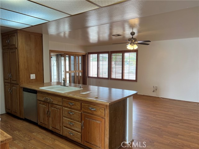 Detail Gallery Image 4 of 8 For 26420 Allentown, Menifee,  CA 92586 - 2 Beds | 2 Baths