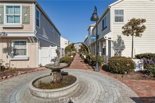 Detail Gallery Image 32 of 45 For 1800 S Pacific Coast #94,  Redondo Beach,  CA 90277 - 3 Beds | 3 Baths