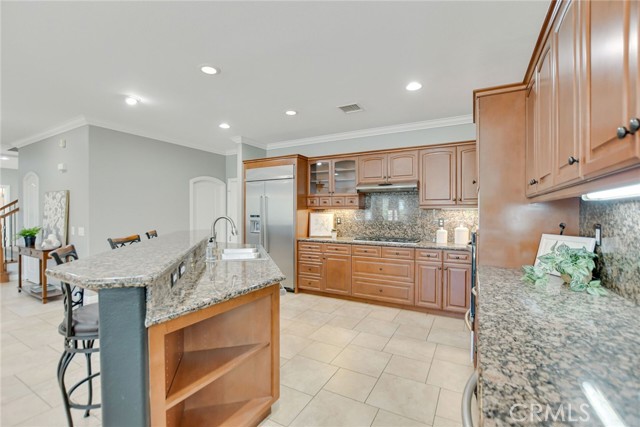 Detail Gallery Image 22 of 75 For 303 Sunburst Ln, Corona,  CA 92879 - 6 Beds | 4/2 Baths