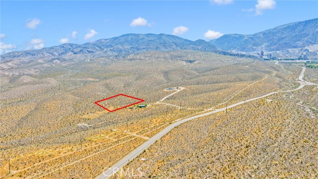 Detail Gallery Image 3 of 10 For 0 Camp Rock Rd, Lucerne Valley,  CA 92356 - – Beds | – Baths