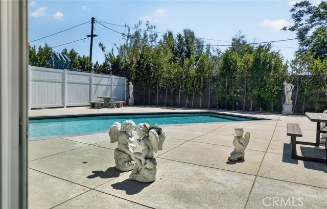 7940 Atoll Avenue photo 37